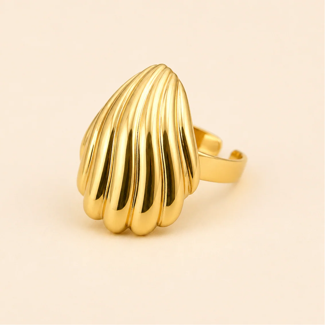 18K Gold Plated Chunky Sea Shell Ring