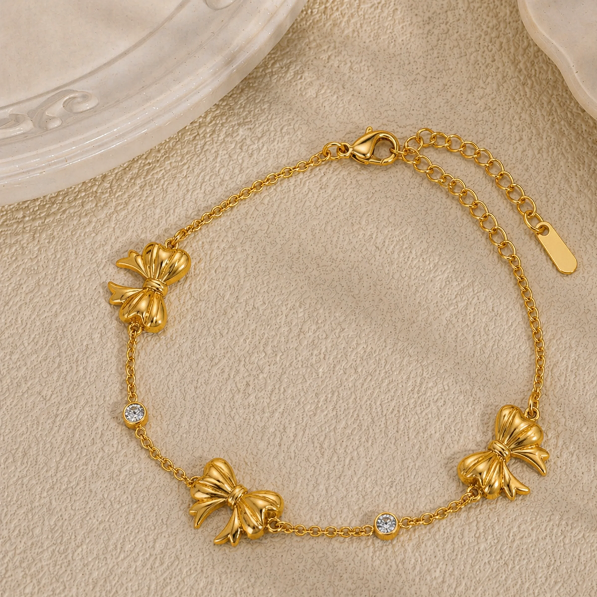18K Gold Plated Elegant Bow Glow Bracelet