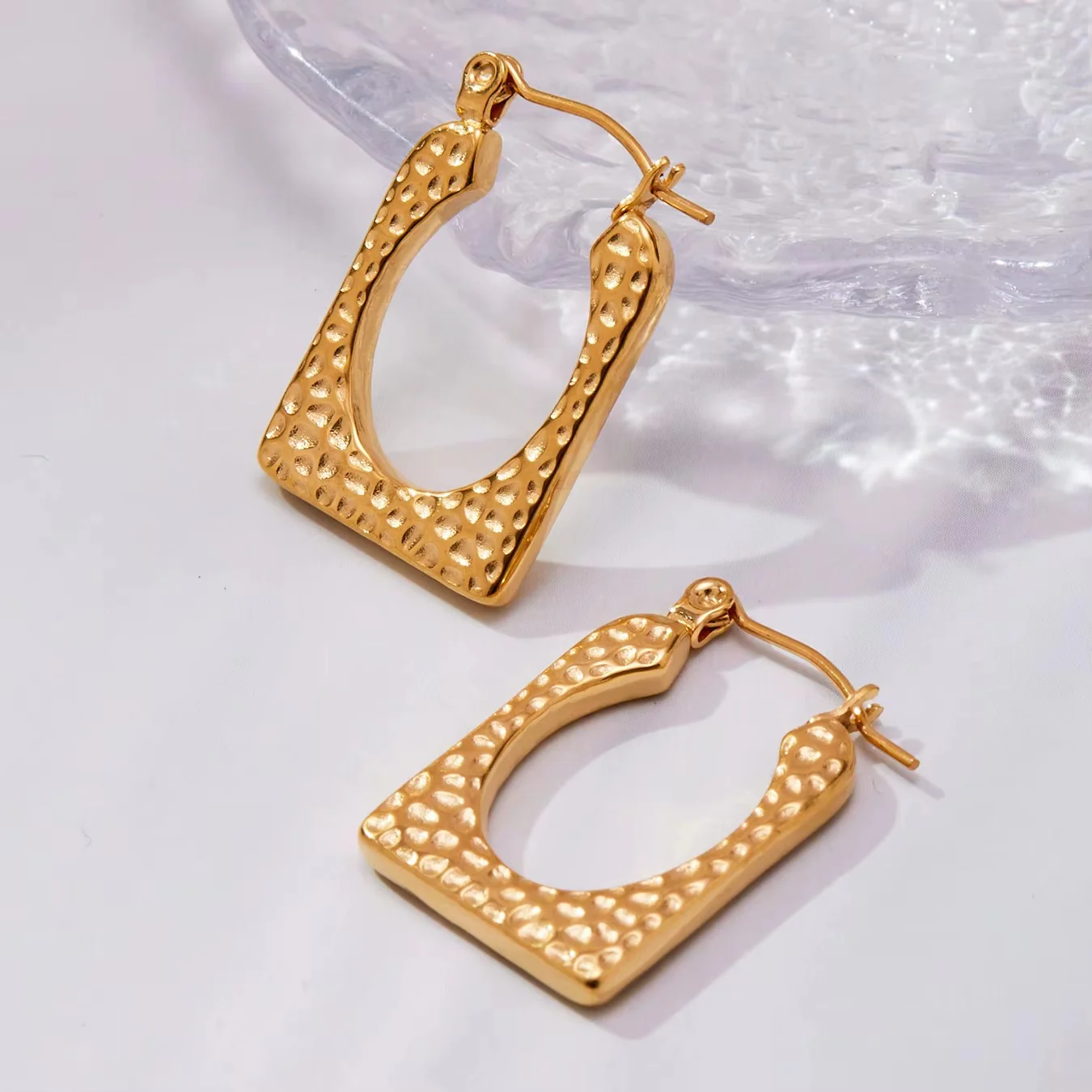 18K Gold Plated Lunara Textured Geometric Hoop Earrings - Image 4