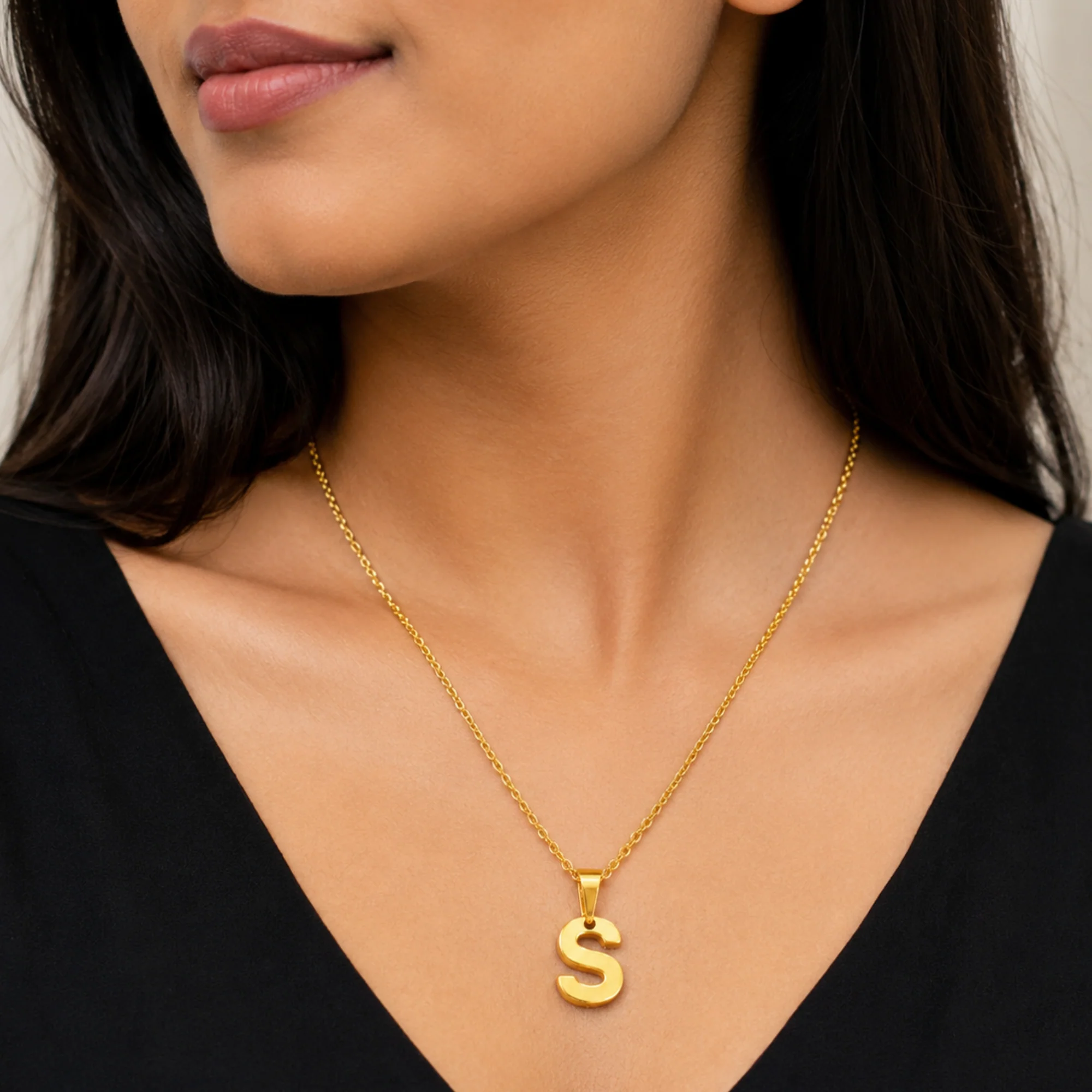 18K Gold Plated Minimal S Initial Necklace - Image 2