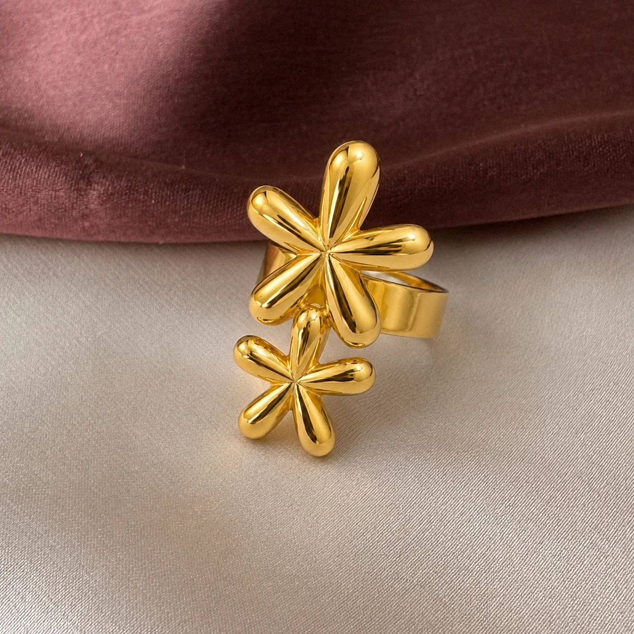 18K Gold Plated Premium Waterproof Flower Ring