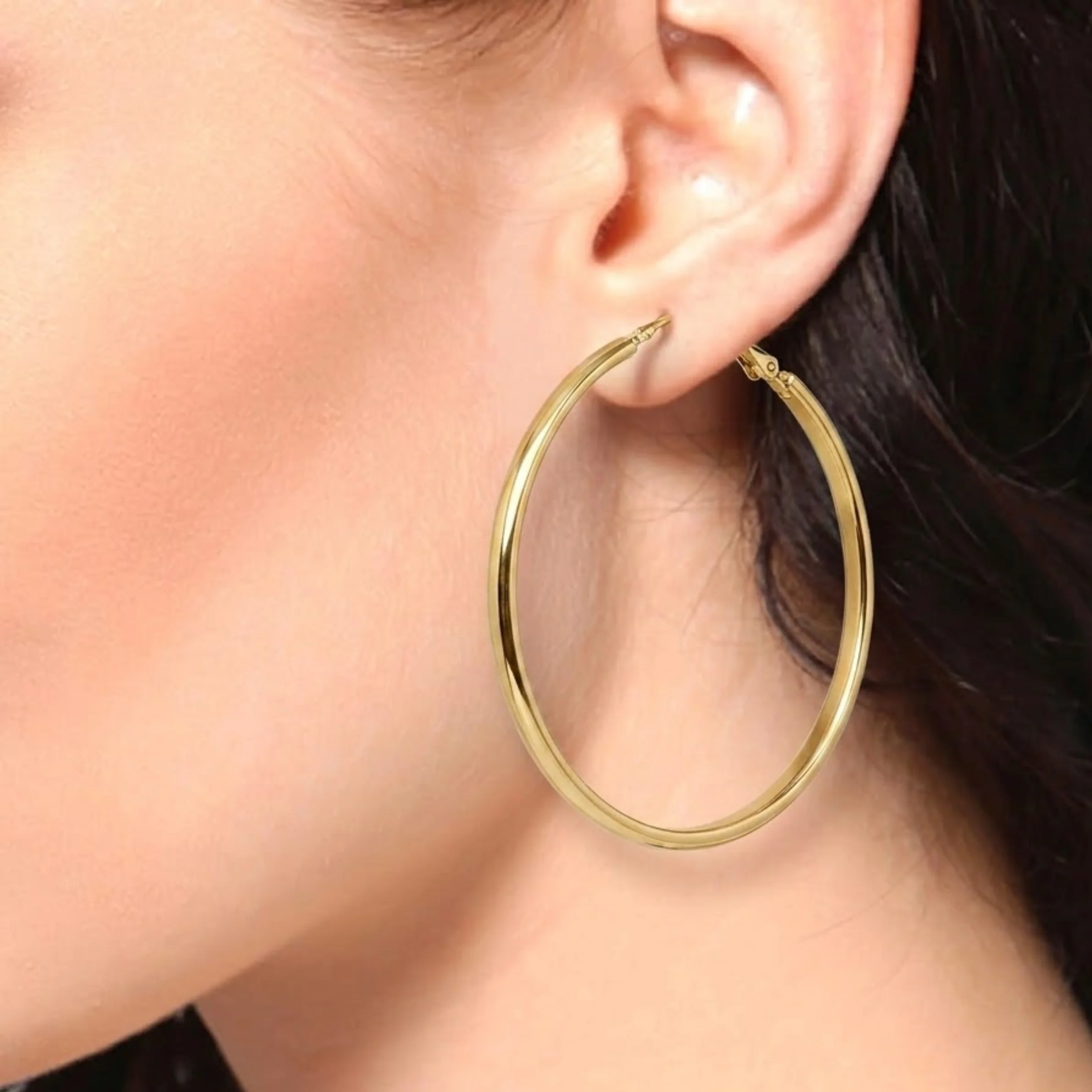 18K Gold Plated Sleek Round Hoop Earrings - Image 2