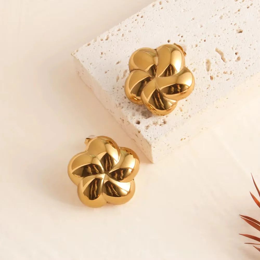 18K Gold Plated Flower Engraved Stud Anti Tarnish Earring - Image 3