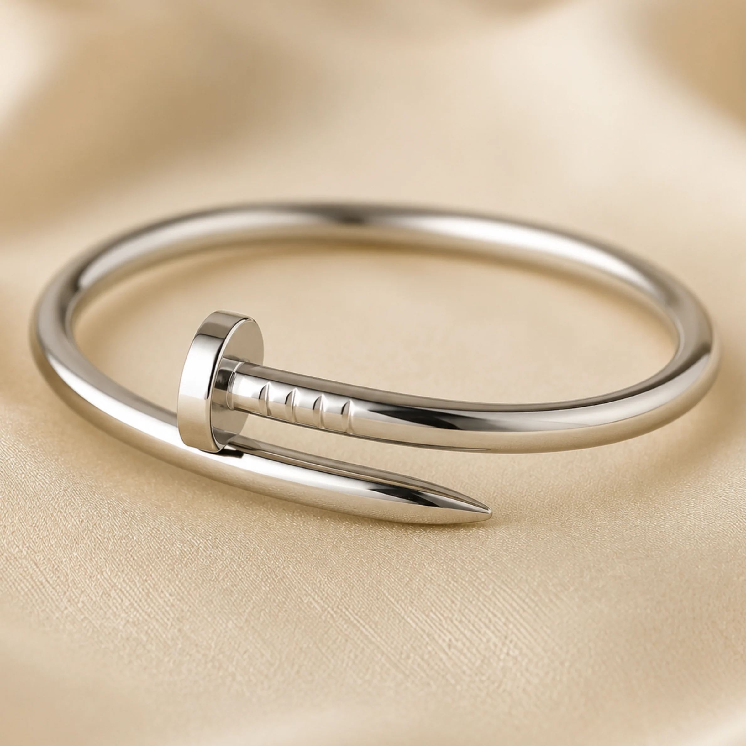 Anushka Sharma's Dupe Anti Tarnish Bracelet - Image 3