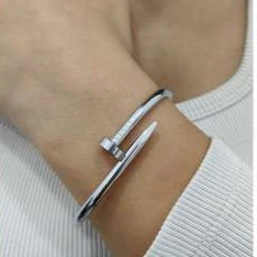 Anushka Sharma's Dupe Anti Tarnish Bracelet - Image 5