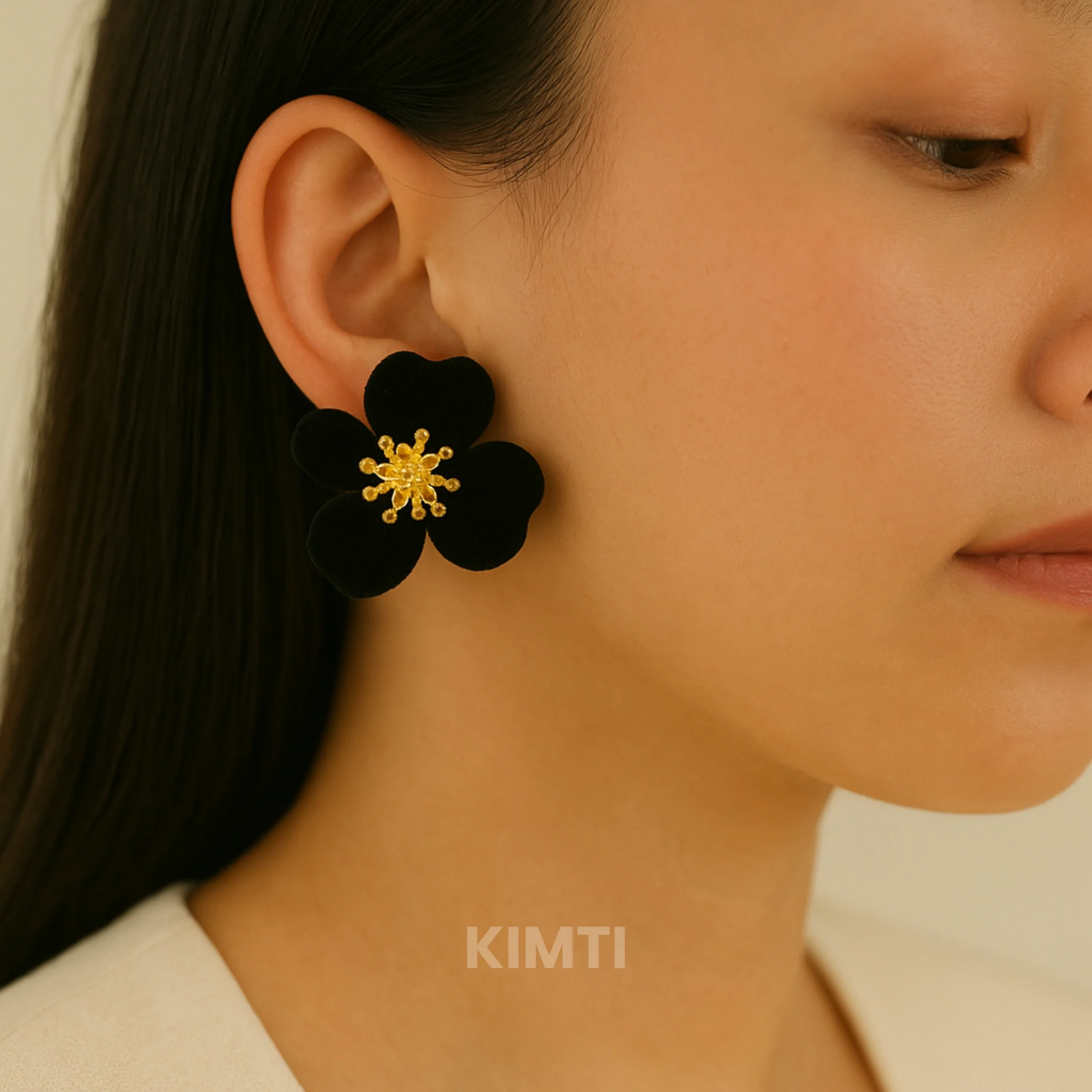 Black Flower Earring - Image 2
