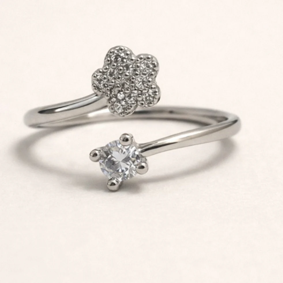 Crystal Flower Twist Ring - Image 3