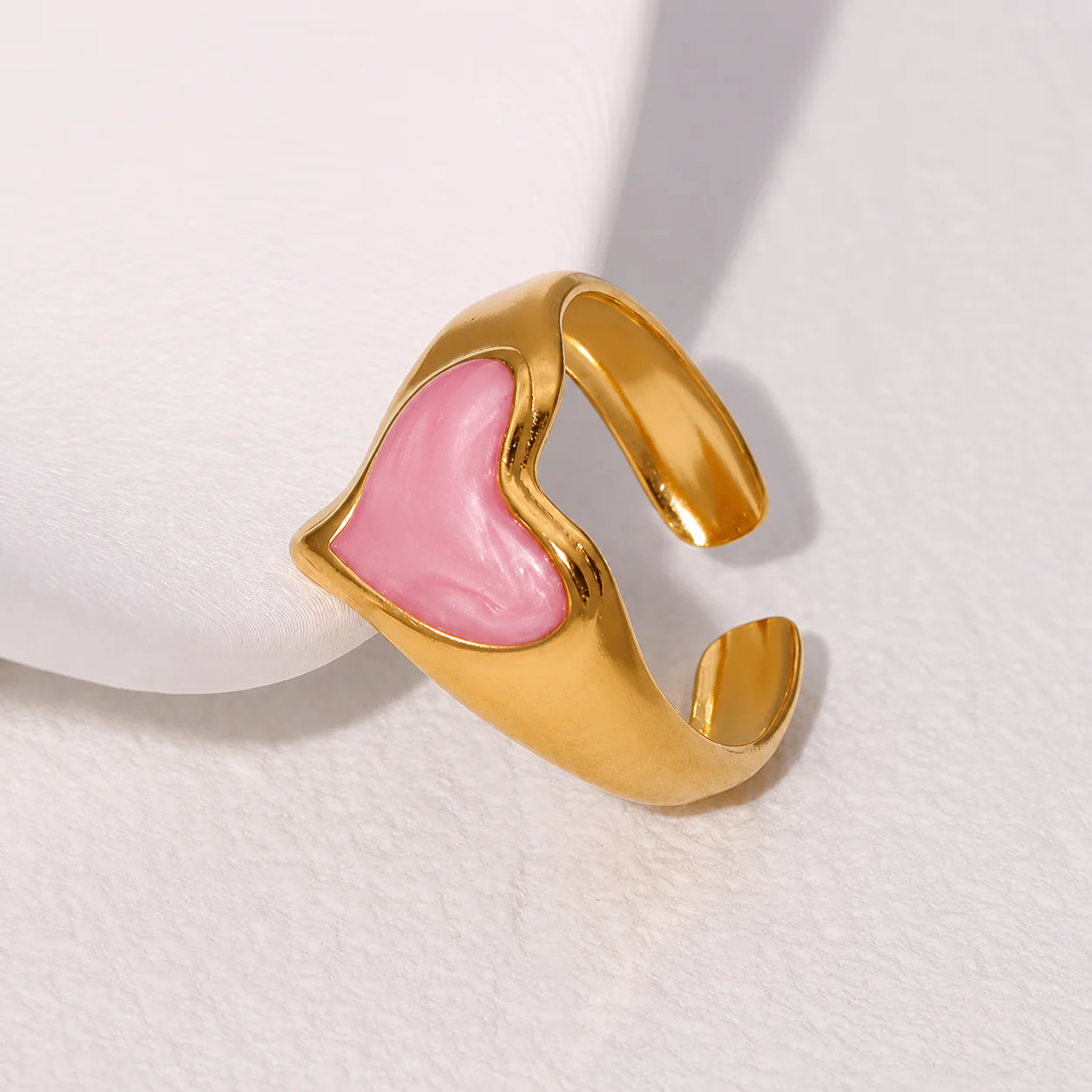 Elegant Exquisite Pink Heart Stainless Steel Ring