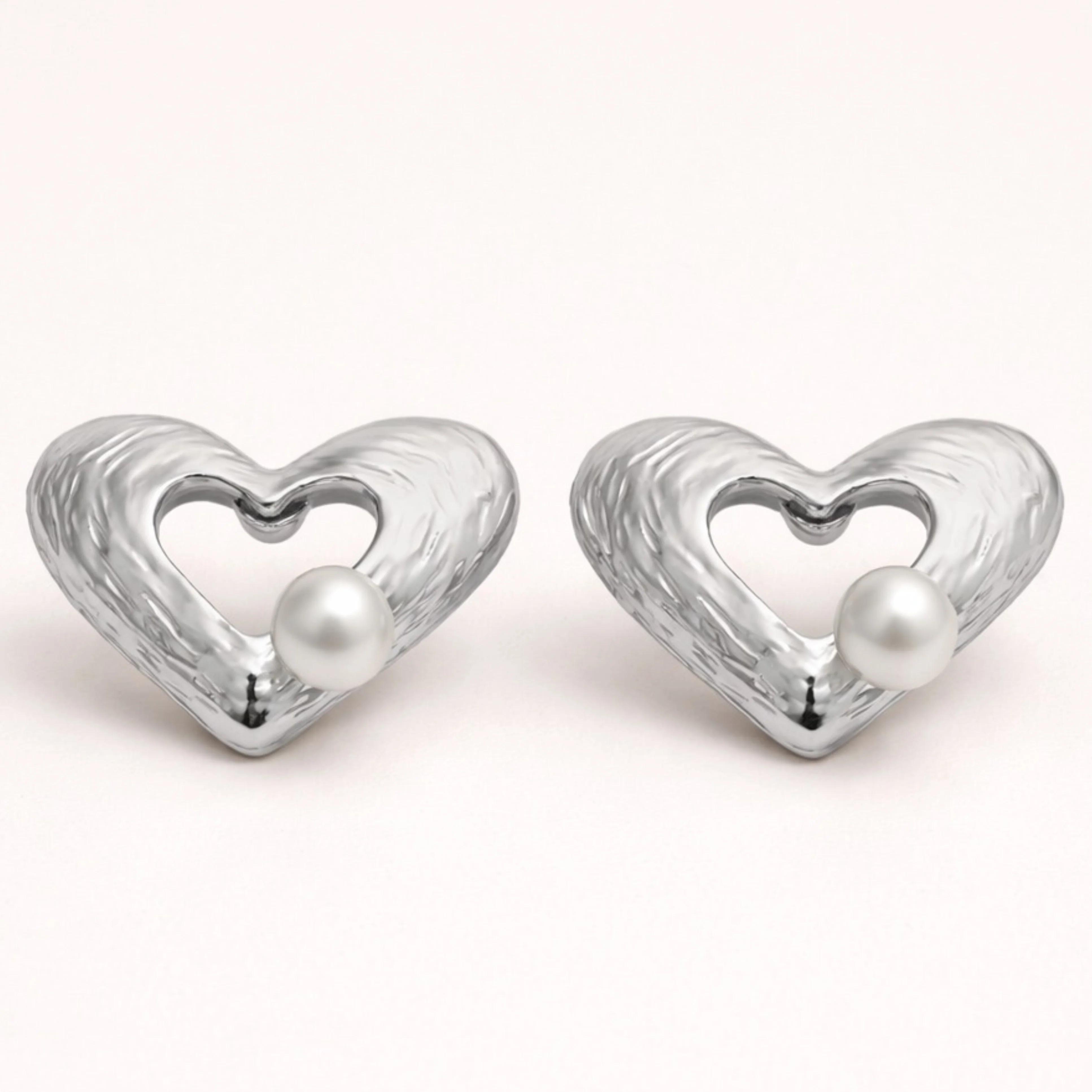 Elegant Open Heart Pearl Stud Earrings