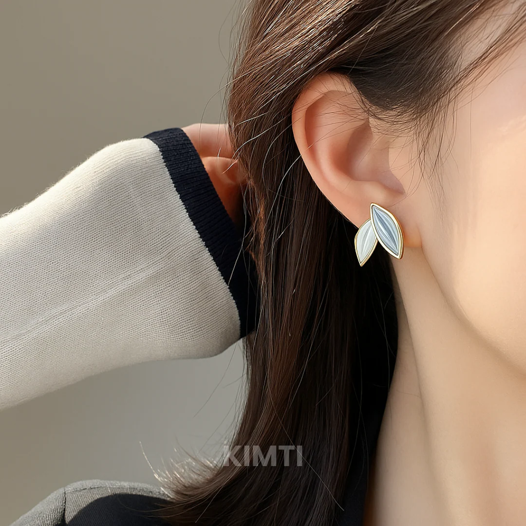 Enchanted Leaf Charms Stud Earring - Image 2