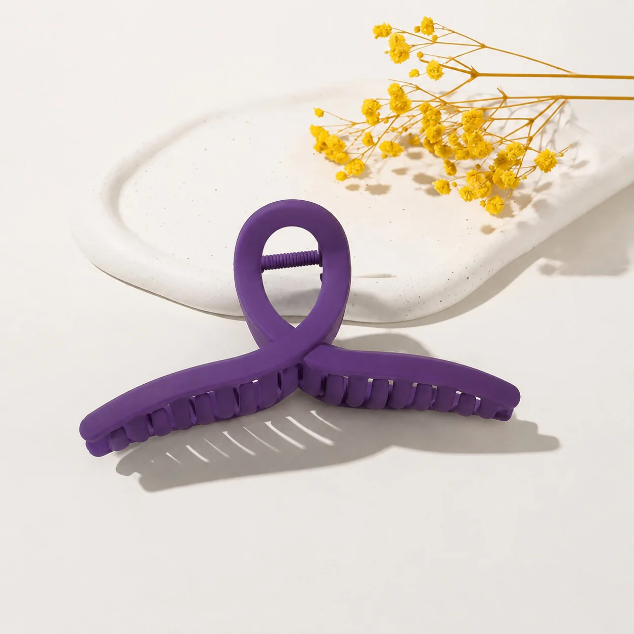 Everyday Luxe Claw Clip