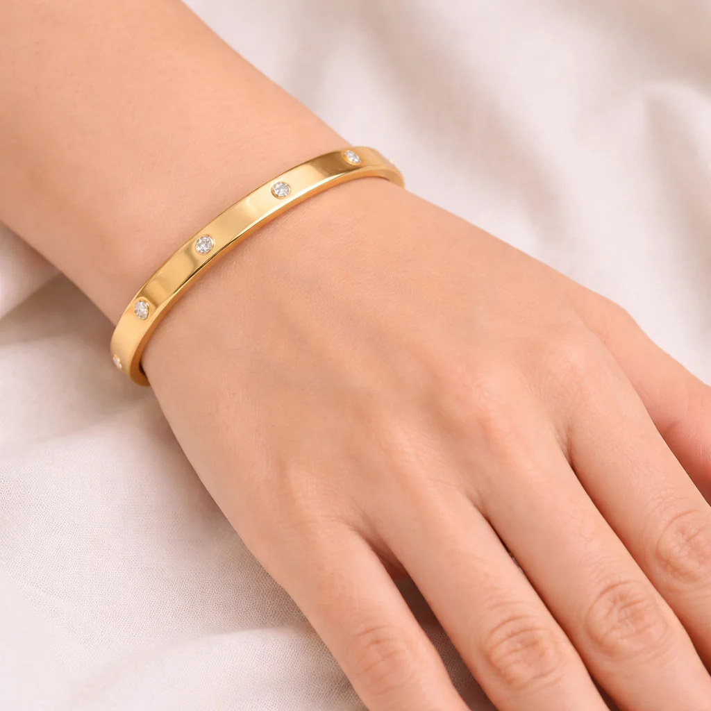 Rs. 199 - Executive Anti Tarnish Bracelet - Image 3