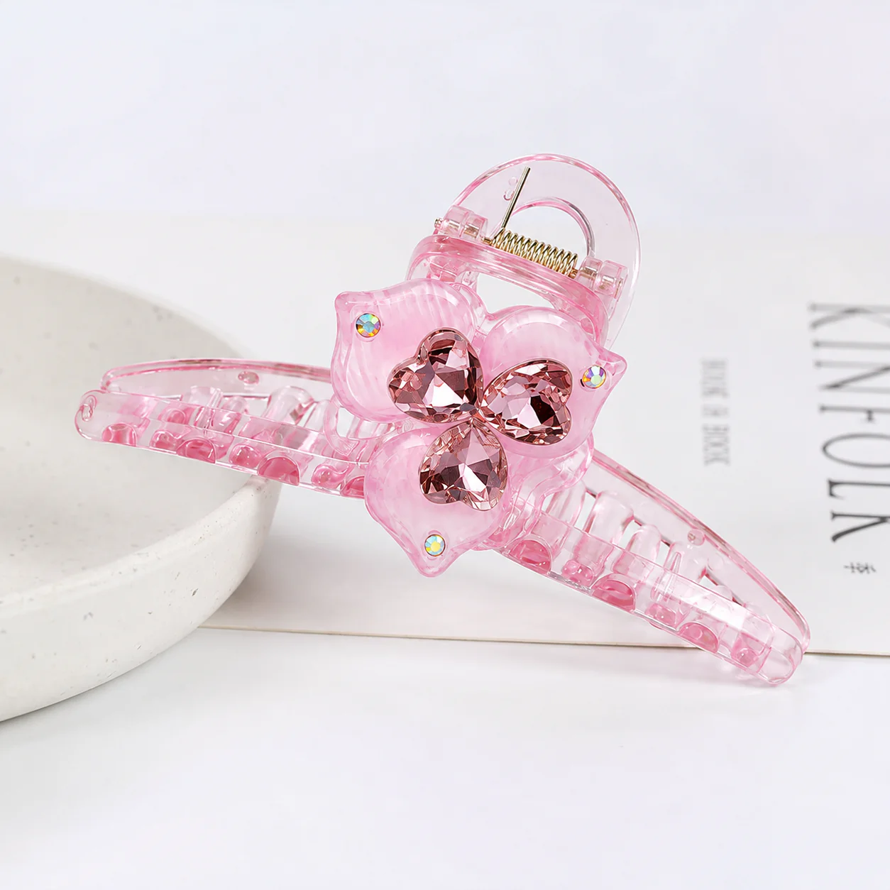 Floral Shine Hair Clutcher