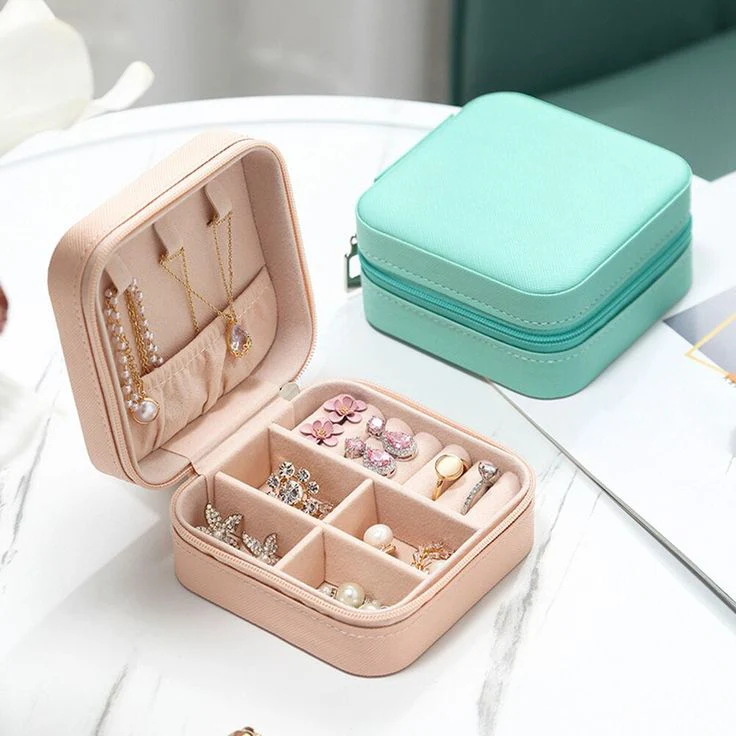 Just Rs. 149 Jewellery Organiser