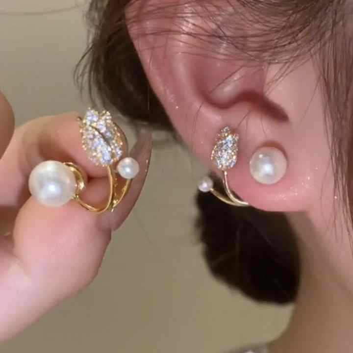 Glowing Grace Earring - Image 2