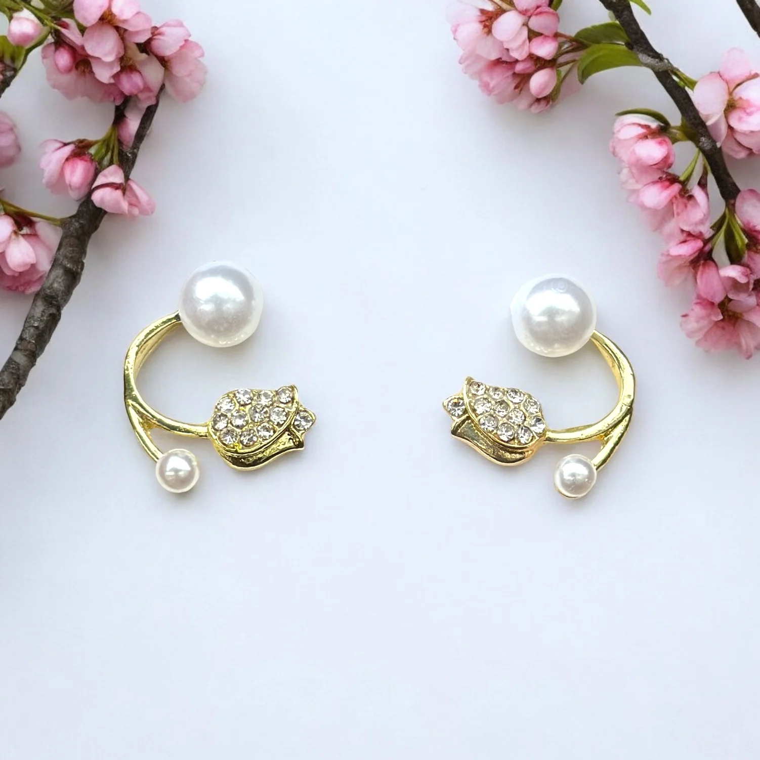 Glowing Grace Earring - Image 5