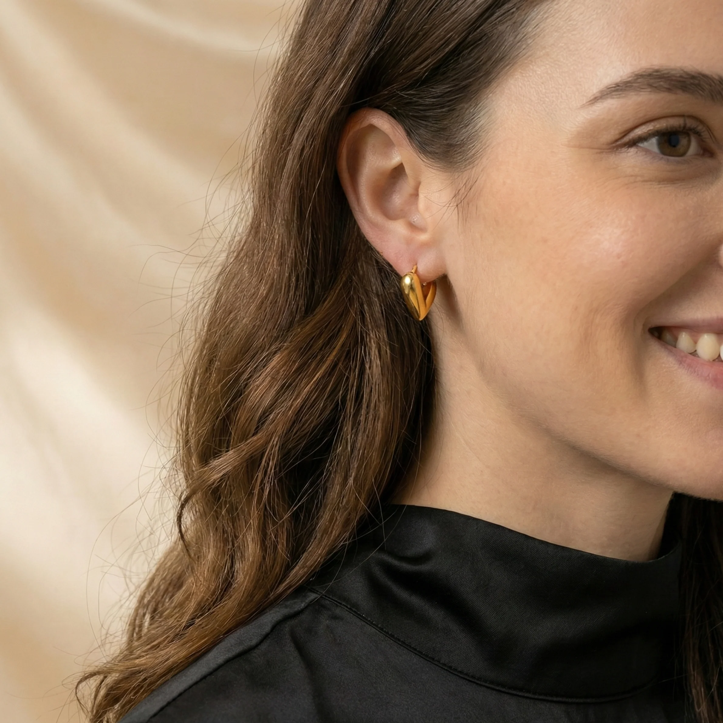 18K Gold Plated Heart Hoops Anti Tarnish Earring - Image 2
