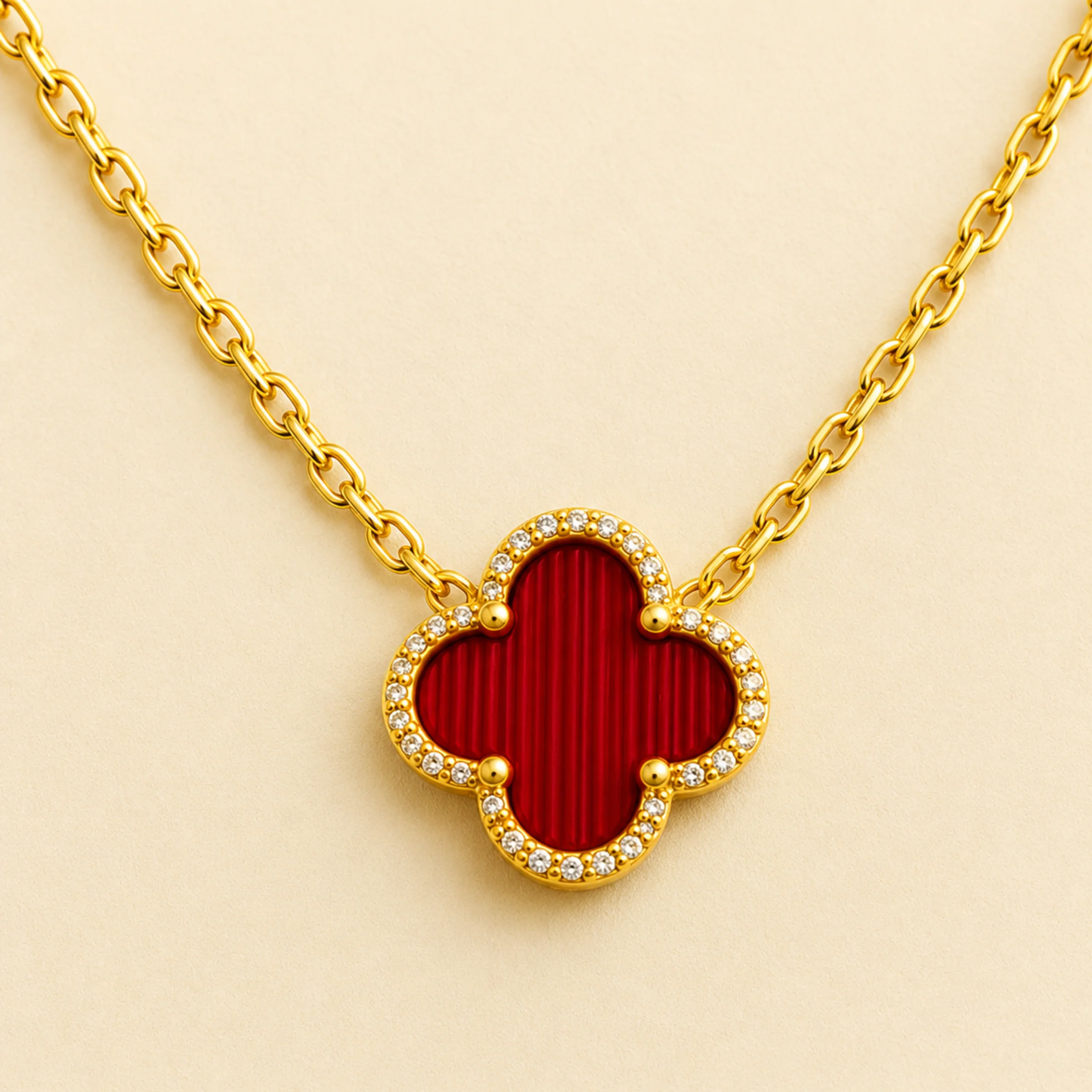 Red Pendant Clover Necklace - Image 3