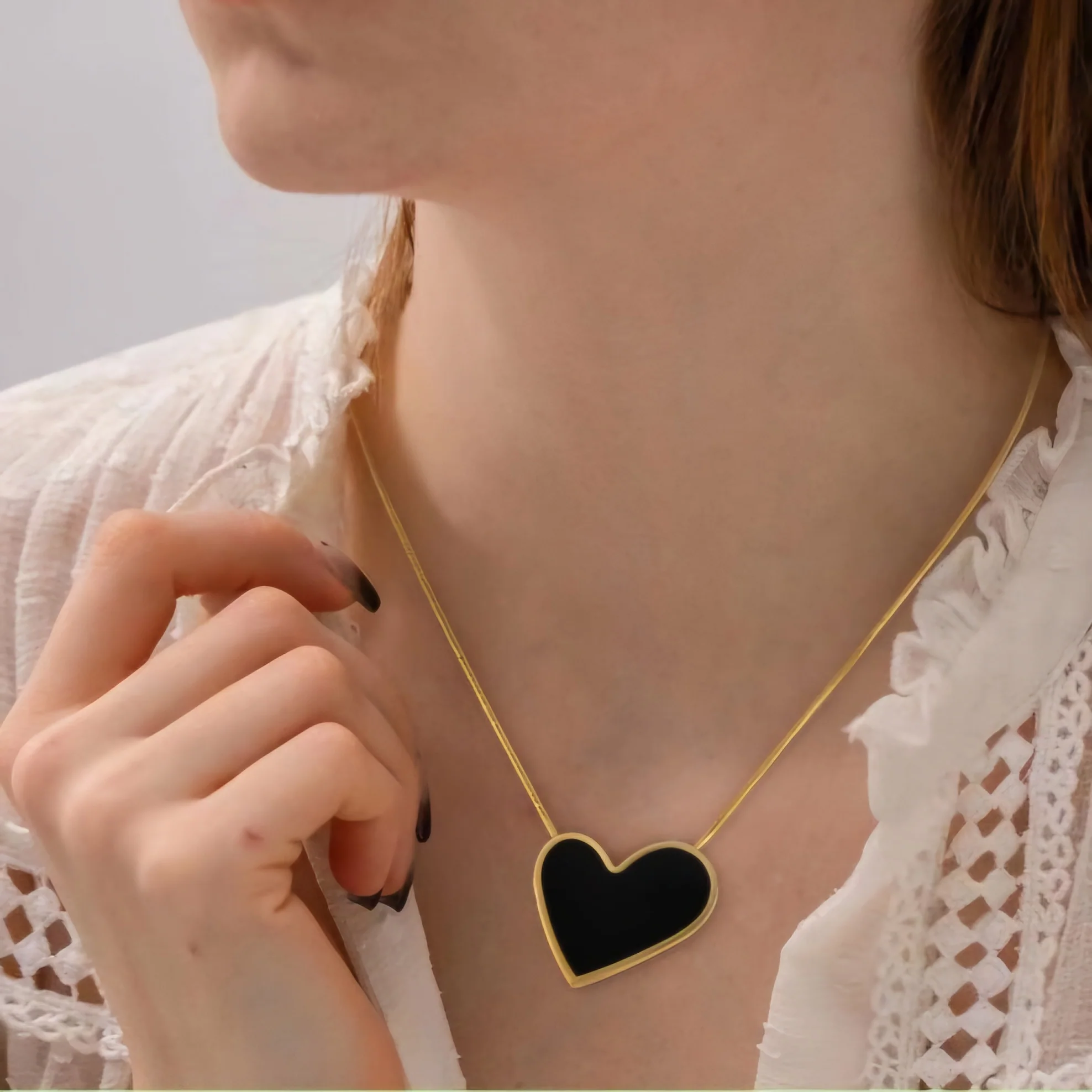 Anti Tarnish Heart Pendant Necklace - Black - Image 2