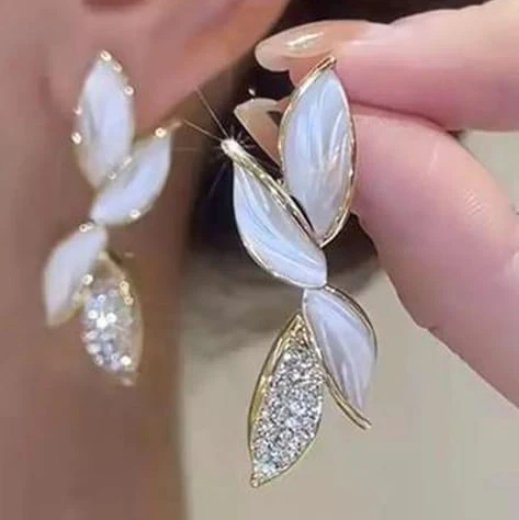 Korean Leaf Dangler Earring - Image 2