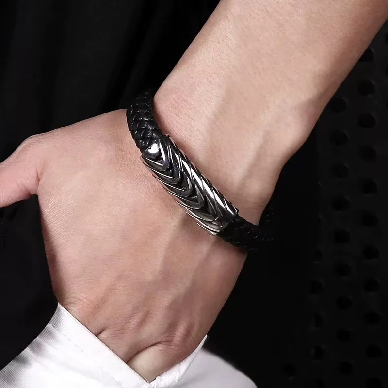 Men - Phantom Braid Bracelet - Image 2