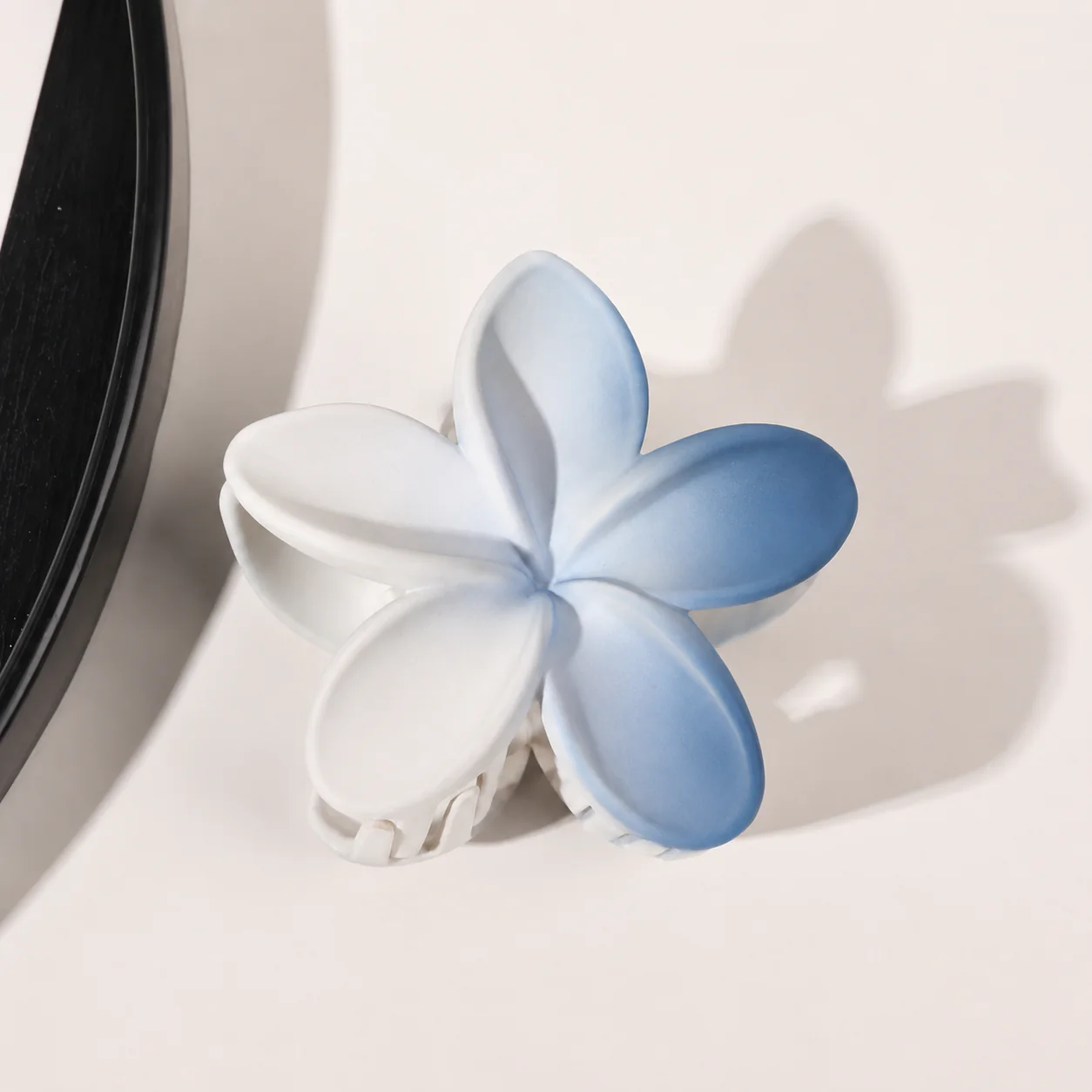 Midnight Bloom Hair Claw - Image 3