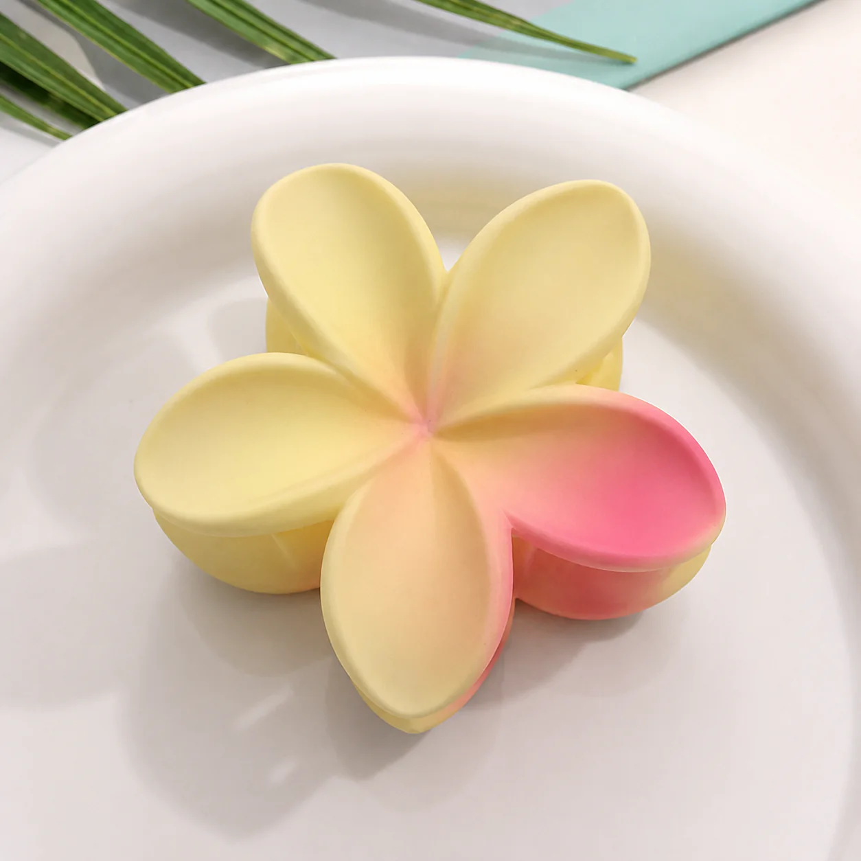 Midnight Bloom Hair Claw - Image 5