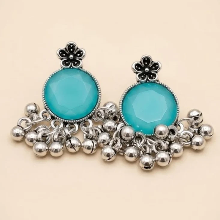 Moon Glow Chandbali Oxidised Earrings - Image 3
