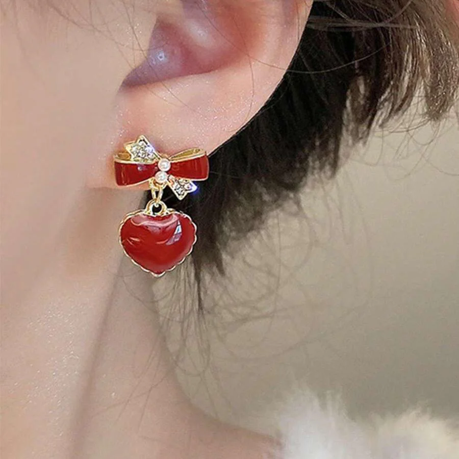 Red Bow Heart Earring - Image 4