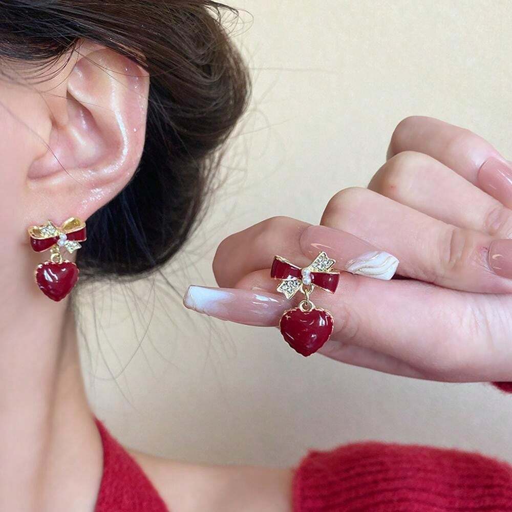 Red Bow Heart Earring - Image 6