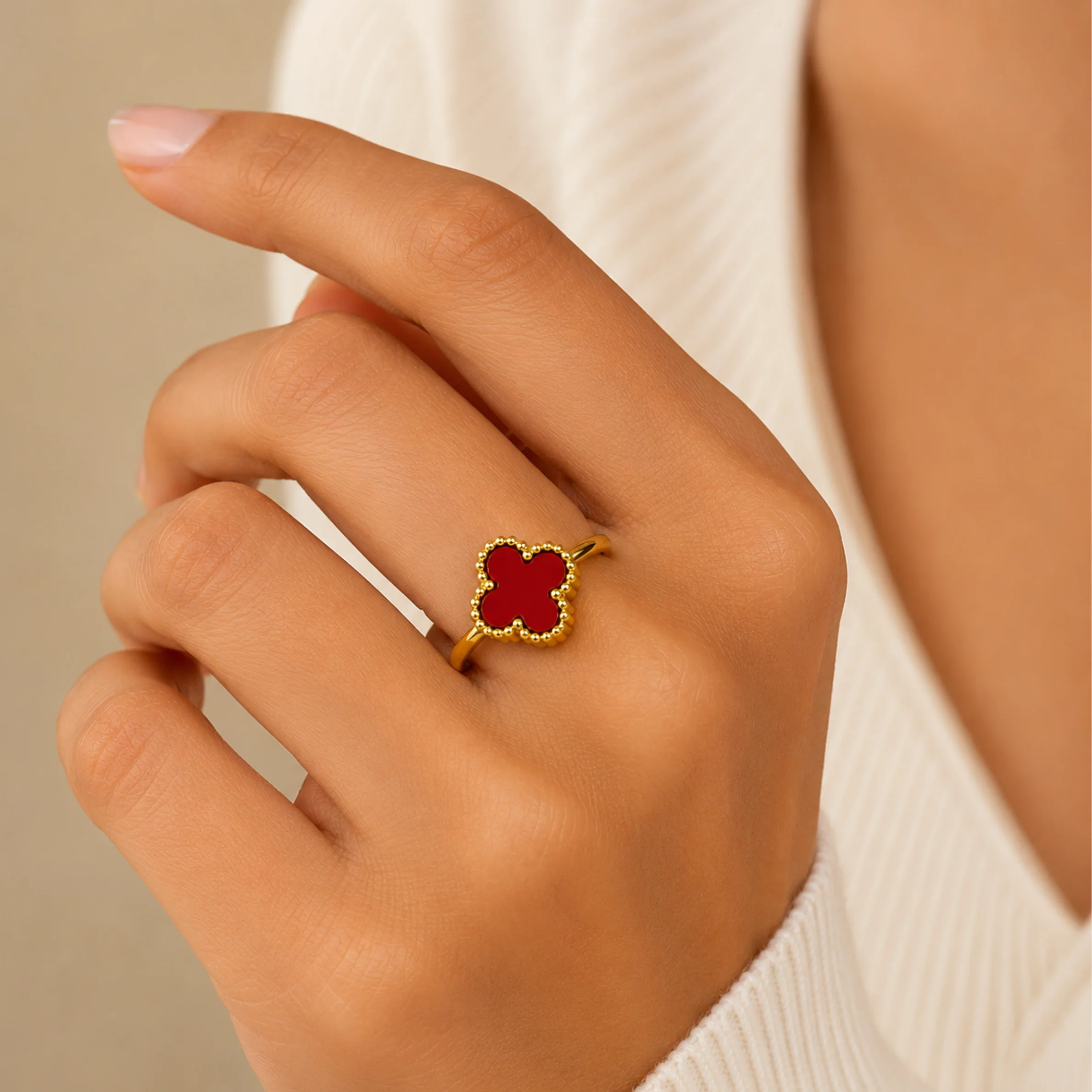 Red Clover Anti Tarnish Ring - Image 3