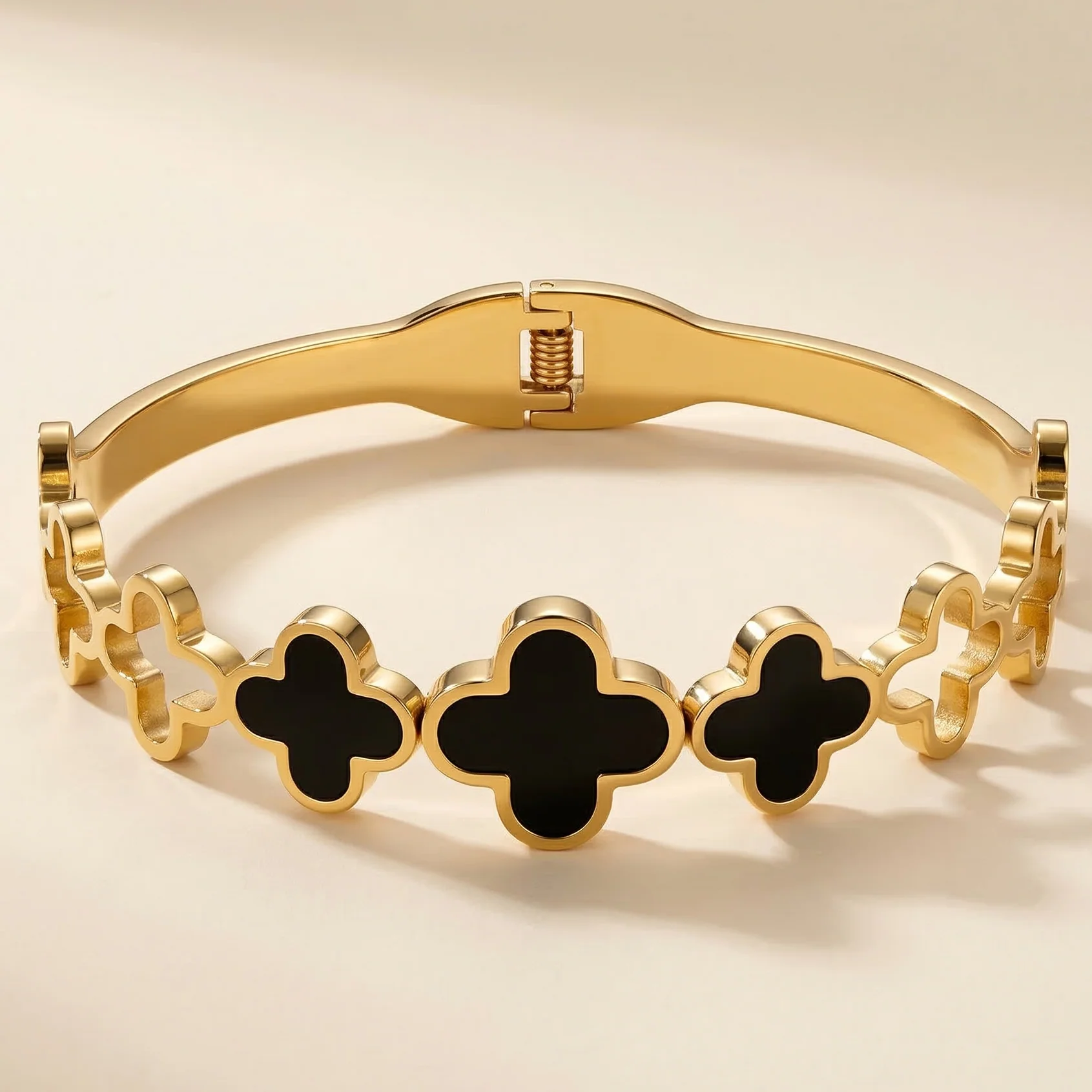Royal Black Clover Bracelet