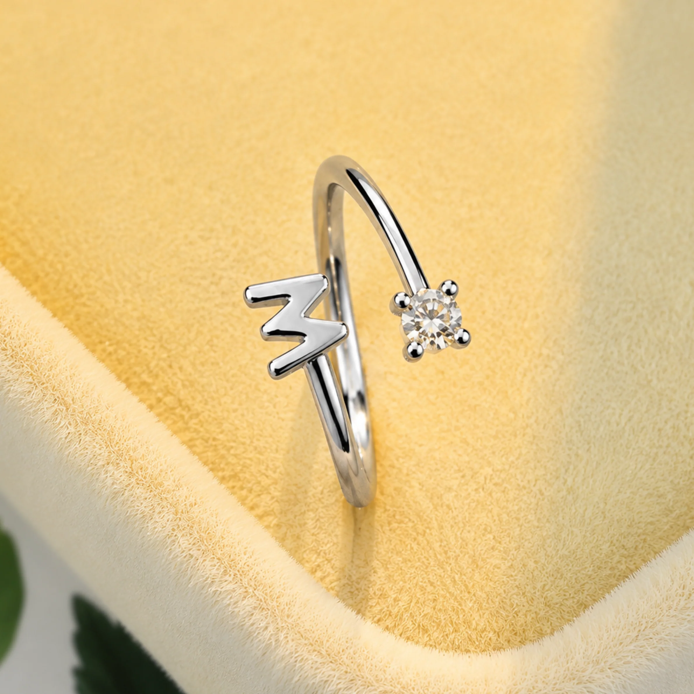 Royal Spark Silver Ring - Image 2