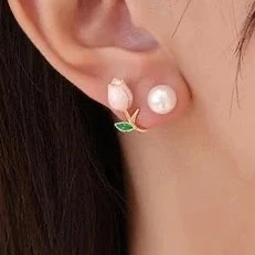 Pink Tulip Pearl Stud Earrings - Image 2