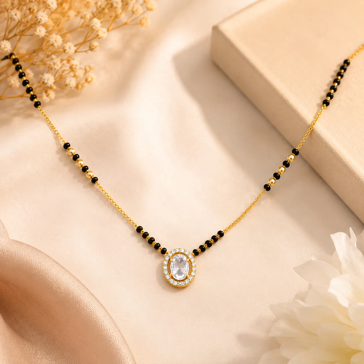 Saavi Oval Grace Mangalsutra - Image 2