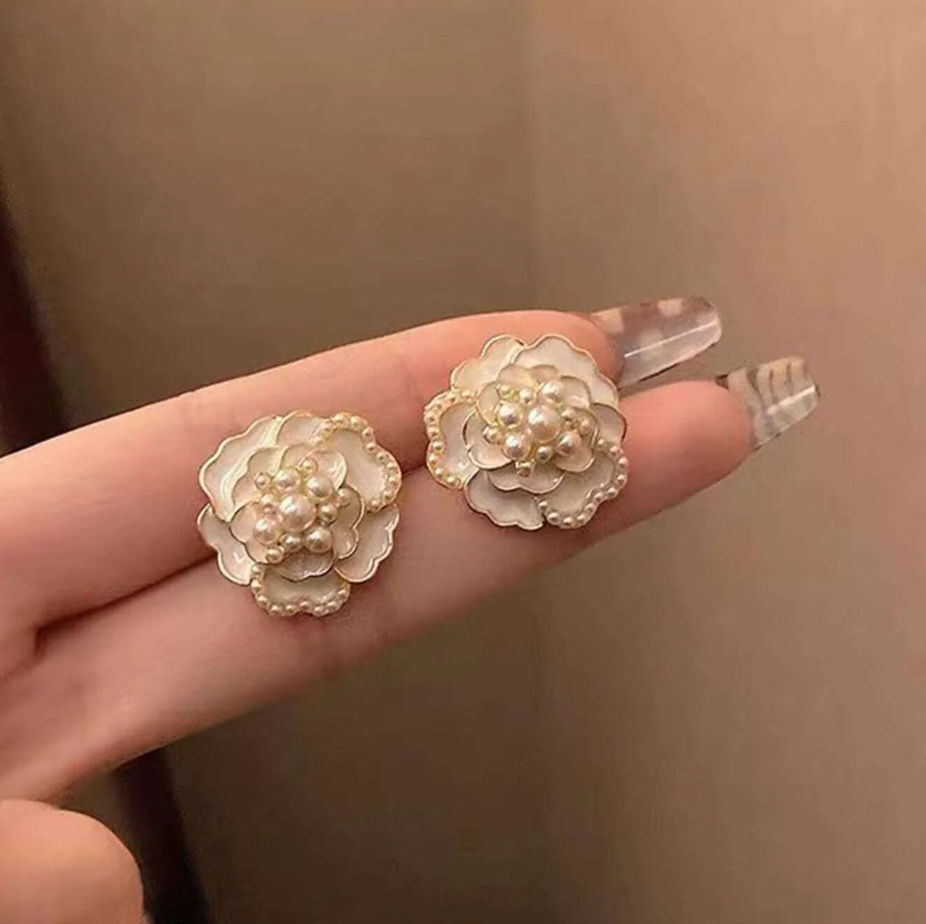 White Petal Perfection Flower Stud Earring - Image 5