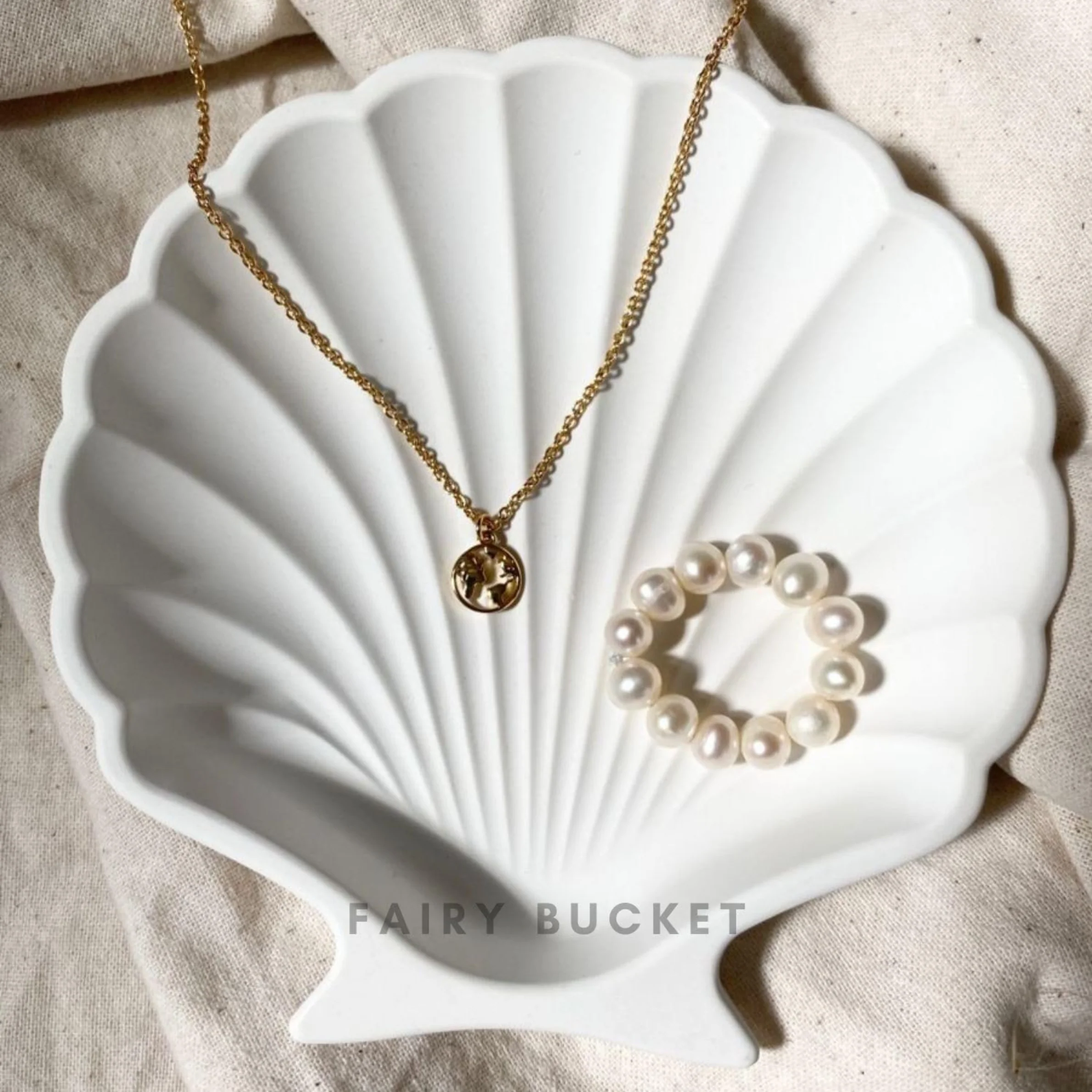 White Seashell Trinket Dish for Jewelry Storage - Image 3